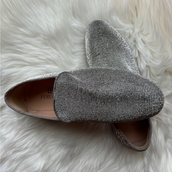 FERUCCI CLEAR  CRYSTAL AND RHINESTONES SLIPPERS LOAFER SIZE 7 PROM WEDDING SHOES
